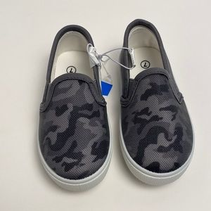 NWT - Boys Grey Camo Slip On Shoes, Comfortable, Slide On, Has Stretch